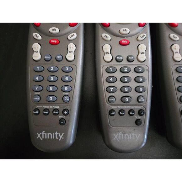 XFINITY Comcast Custom DVR 3 Device Universal Remote-Lot of 4 Remotes-Used - Picture 4 of 7